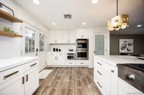 Kitchen - 3190 Pleasant View Ln, Jamul, CA 91935 photo 4 of 6