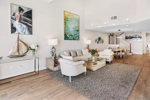 Living - 89 Tunapuna Ln, Coronado, CA 92118 photo 5 of 5