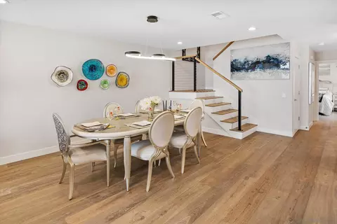 Dining - 89 Tunapuna Ln, Coronado, CA 92118 photo 4 of 5