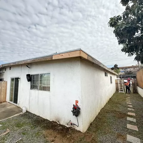 Exterior - 1046 Bartlett, Vista, CA 92084 photo 3 of 3