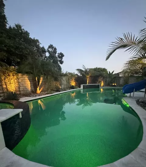 7925 Via Ensenada, Carlsbad, CA 92009 photo 40