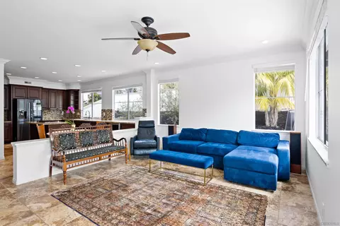 7925 Via Ensenada, Carlsbad, CA 92009 photo 15