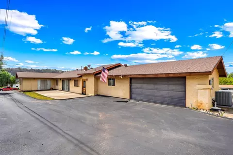 14460 Carlson Ct, Poway, CA 92064