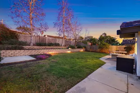 Exterior - 1059 Monterey Vista Way, Encinitas, CA 92024 photo 7 of 9