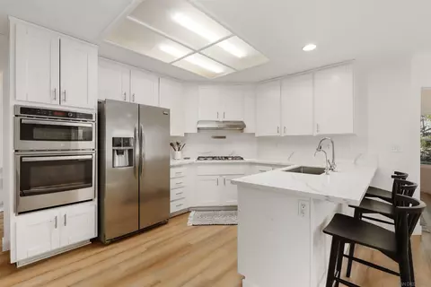 Kitchen - 1059 Monterey Vista Way, Encinitas, CA 92024 photo 3 of 3