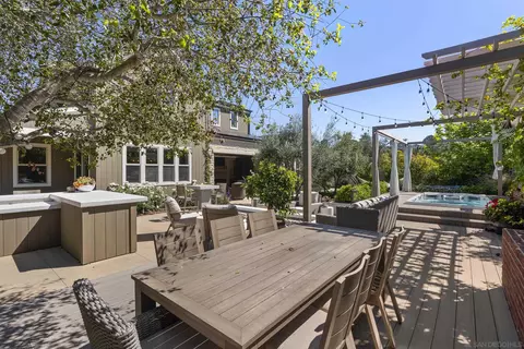 Exterior - 1437 Enclave Ct, Encinitas, CA 92024 photo 6 of 18