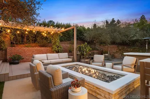 Exterior - 1437 Enclave Ct, Encinitas, CA 92024 photo 7 of 18