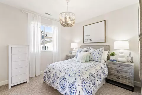 Bedroom - 1437 Enclave Ct, Encinitas, CA 92024 photo 5 of 6