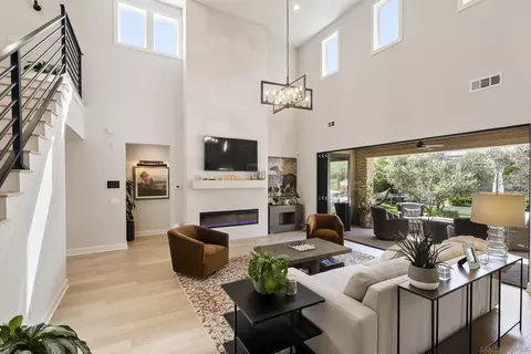Living - 1437 Enclave Ct, Encinitas, CA 92024 photo 4 of 5