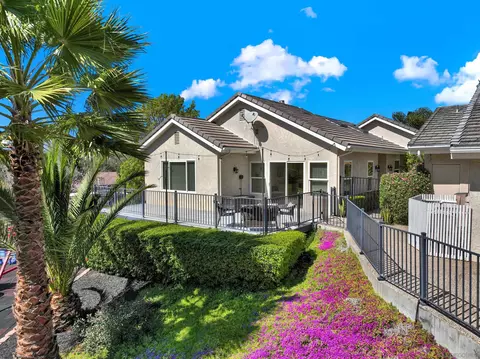 Exterior - 1033-1035 Summit Trl, Escondido, CA 92025 photo 20 of 23