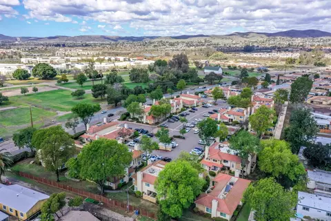 View/Area - 10713 Lisa Meadows Dr #C, Santee, CA 92071 photo 3 of 4