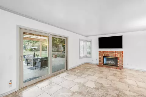 Living - 1340 Sunglow Dr, Oceanside, CA 92056 photo 1 of 1