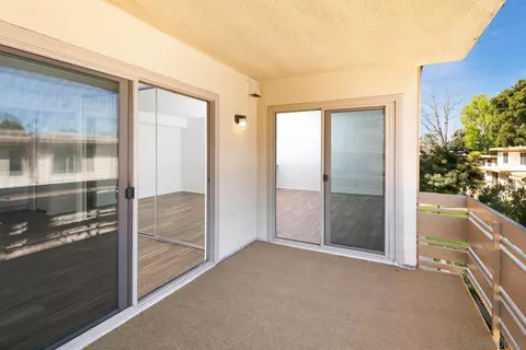 3982 Valeta St #270, San Diego, CA 92110