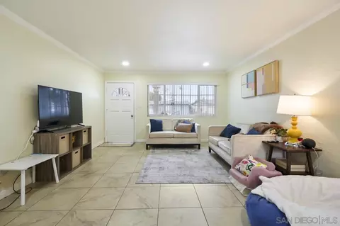 112 E Orlando St, Chula Vista, CA 91911 photo 4