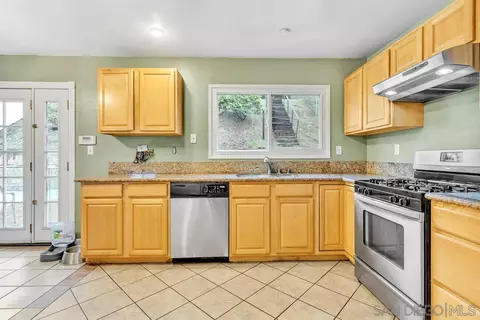 10223 Settle Rd, Santee, CA 92071 photo 7