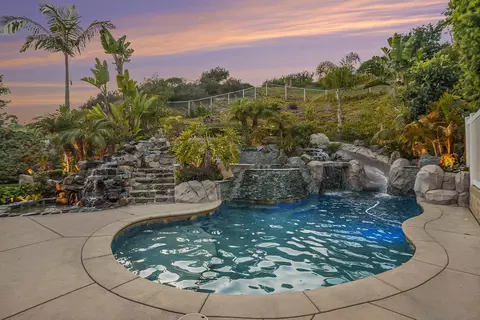 3564 Mount Ariane Dr, San Diego, CA 92111