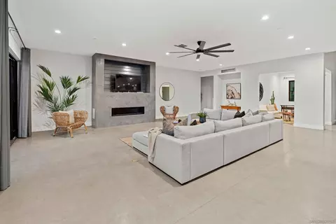 Living - 13504 Hillside Ests, Jamul, CA 91935 photo 2 of 5