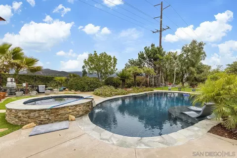 Exterior - 17123 Tam O Shanter Dr, Poway, CA 92064 photo 13 of 19
