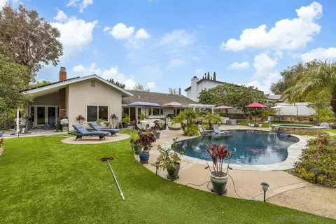 Exterior - 17123 Tam O Shanter Dr, Poway, CA 92064 photo 18 of 19