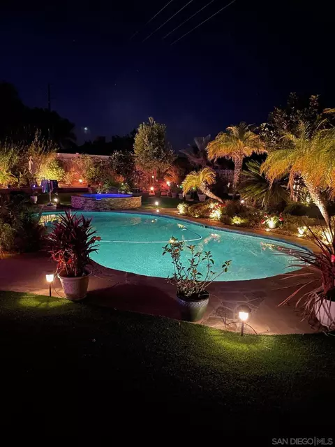 Exterior - 17123 Tam O Shanter Dr, Poway, CA 92064 photo 15 of 19