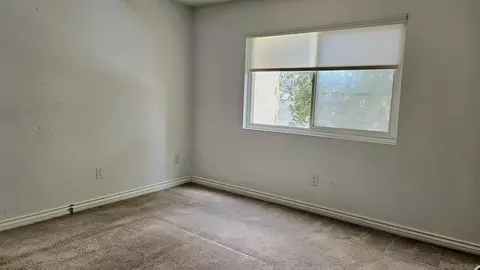 Bedroom - 1386 E Madison Ave #31, El Cajon, CA 92021 photo 3 of 4