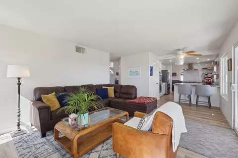Living - 906 Hillfield Ct, Oceanside, CA 92058 photo 4 of 4