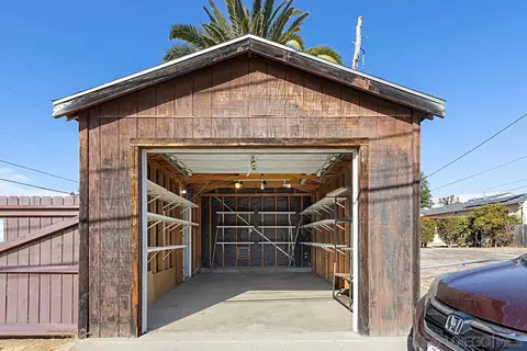 8605 Washington Ave, La Mesa, CA 91942 photo 29