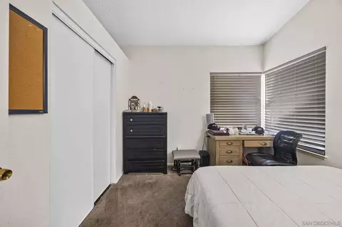 Bedroom - 795 Santa Fe Ln, Colton, CA 92324 photo 5 of 5