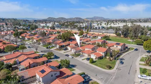 View/Area - 795 Santa Fe Ln, Colton, CA 92324 photo 9 of 13
