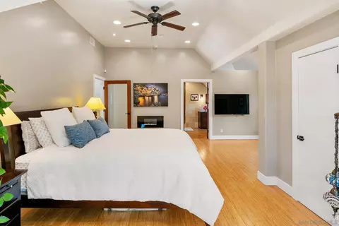 Bedroom - 24002 Del Amo Rd, Ramona, CA 92065 photo 5 of 8
