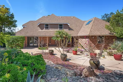 Exterior - 24002 Del Amo Rd, Ramona, CA 92065 photo 2 of 17