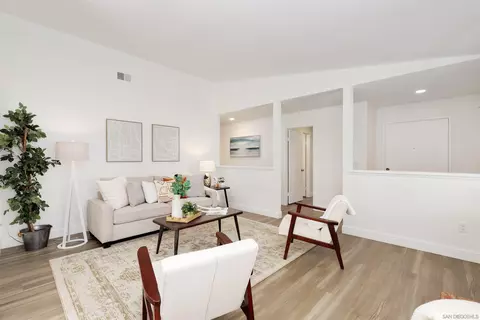 3933 Brown St, Oceanside, CA 92056 photo 2