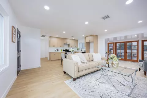 Living - 9217 Maranda Dr, Santee, CA 92071 photo 1 of 2