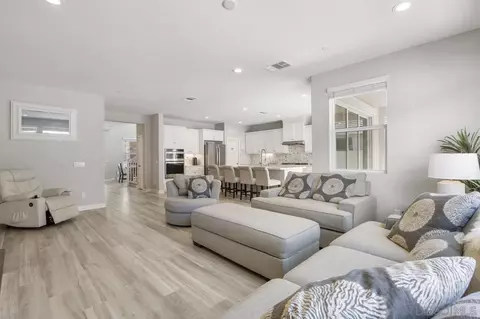 3041 Via De Todos Santos, Fallbrook, CA 92028 photo 6