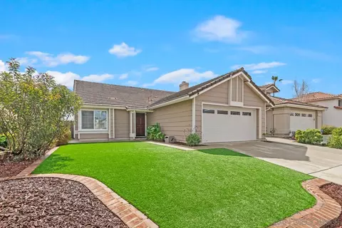 9581 Pipilo St, San Diego, CA 92129