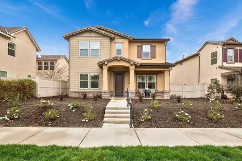 3059 Starry Night Dr, Escondido, CA 92029