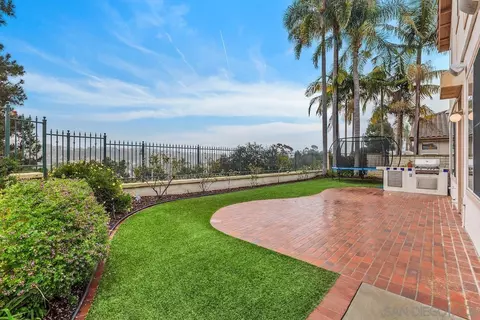 6943 Wildrose Ter, Carlsbad, CA 92011