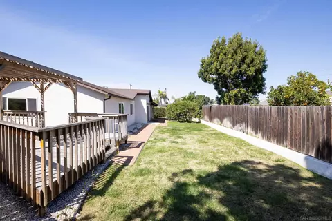 1530 Brian Pl, Escondido, CA 92025 photo 4