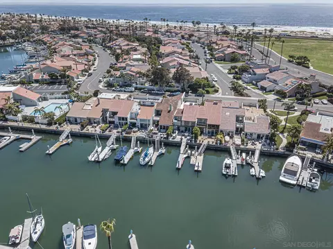 41 Port Of Spain, Coronado, CA 92118