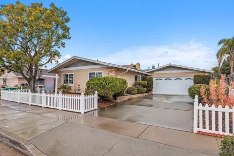 5838 Birkdale Way, San Diego, CA 92117