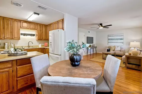 9307 Manor Dr, La Mesa, CA 91942 photo 8