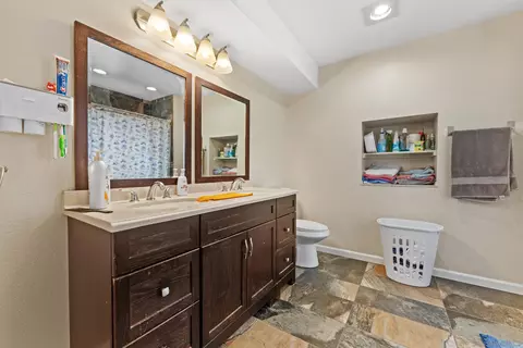 554 Lindsay St, El Cajon, CA 92020 photo 23