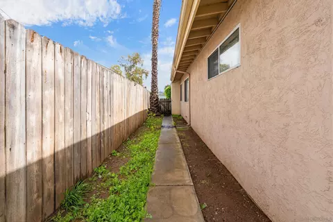 554 Lindsay St, El Cajon, CA 92020 photo 34