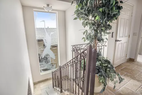 Entry Way - 34 The Pt, Coronado, CA 92118 photo 2 of 2