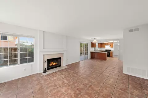 403 Calle Corazon, Oceanside, CA 92057 photo 12