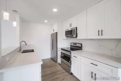 4220 41st St #3, San Diego, CA 92105