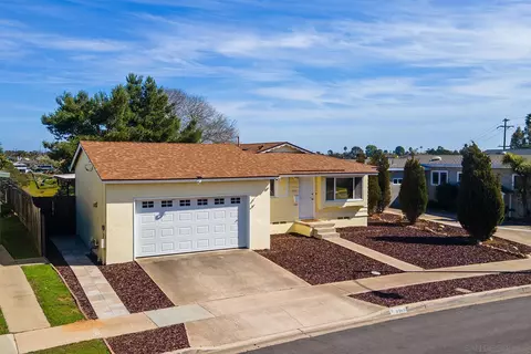 5045 Arroyo Lindo Ave, San Diego, CA 92117