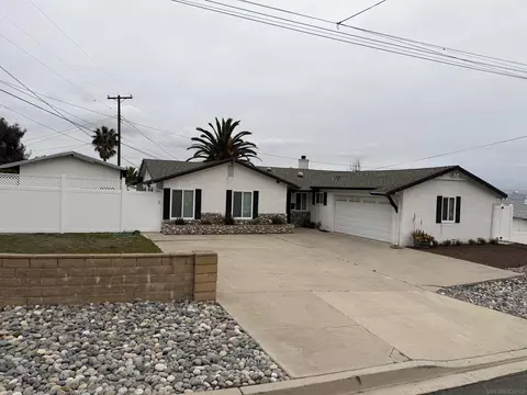 7902 Poplin Dr, Santee, CA 92071