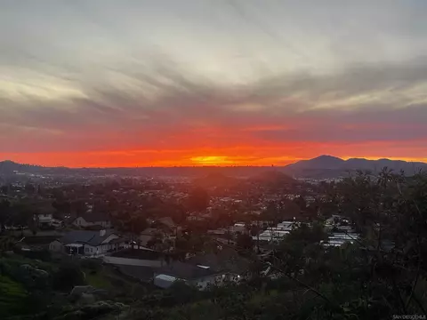 8016 Sterling Dr, El Cajon, CA 92021