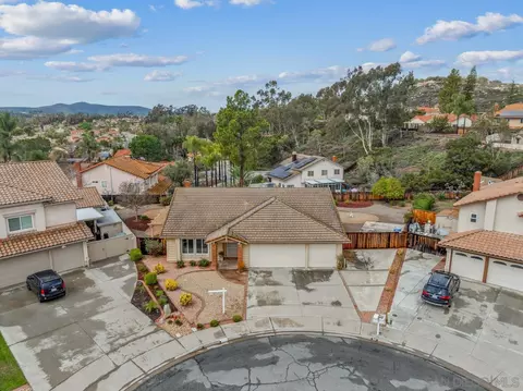 13111 Oakline Ct, Poway, CA 92064 photo 3